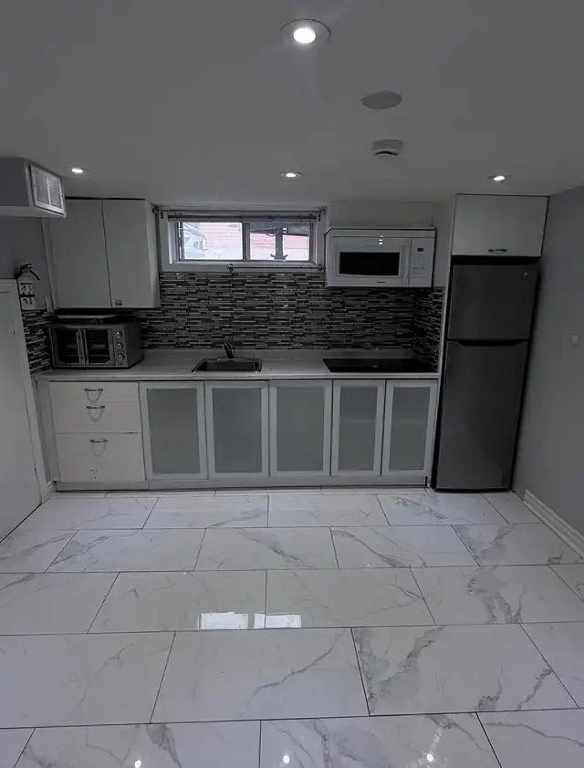 1 bedroom 1 washroom basement unit | Long Term Rentals | Mississauga ...