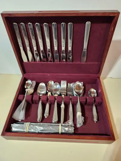 CUTLERY  SET, View more