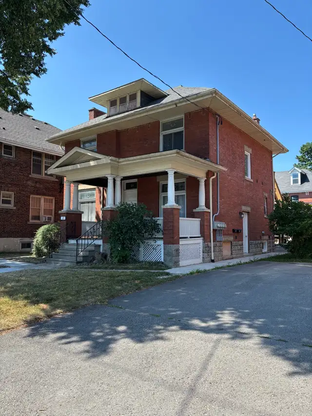 1 bedroom basement Wortley Village