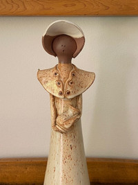 FAMOUS FACELESS CLAY WOMAN OF THE DOMINICAN REPUBLIC