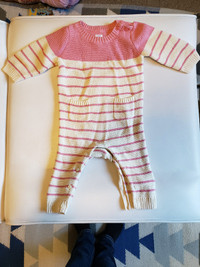 Baby GAP 6-12 month outfit 