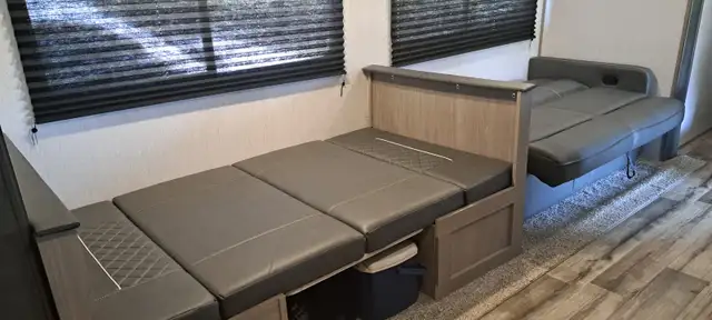 2022 Dutchmen Coleman Lantern 263BH in Travel Trailers & Campers in Regina - Image 7