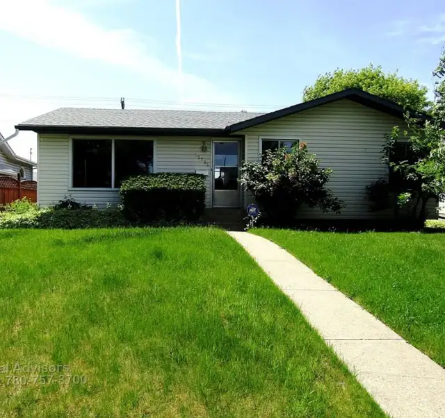 West end house for Rent on 1 year lease