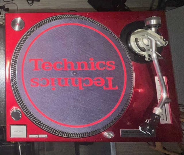 (paire) Technics SL 1200 MK2 dans Équipement pour DJ et sonorisation  à Longueuil/Rive Sud - Image 2