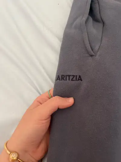 Aritzia Sweatpants , View more
