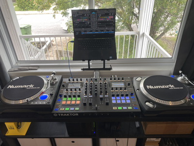 Traktor S8, View more
