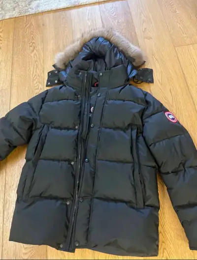 Canada Goose Parka jacket in good, View more