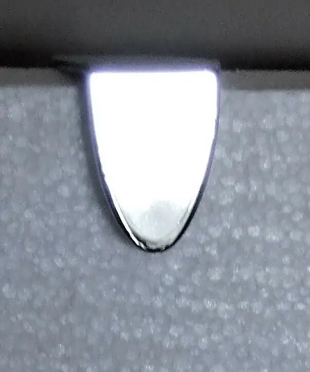 POLISHED CHROME OVER-THE-DOOR CLOTHING HOOK in Home Décor & Accents in Calgary - Image 4