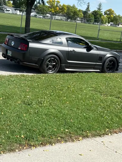 Price drop 2007 boosted mustang gt Bigger fuel pump and injectors Boost gauge Anti roll bar Lowered...