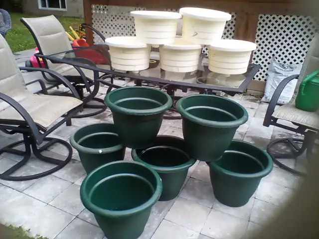 flower pot525760274504110082