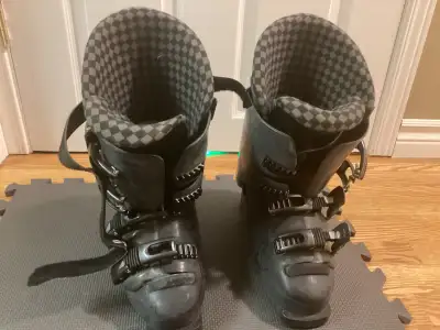 Ski Boot Men size 8 Dalbello Twin 82, View more