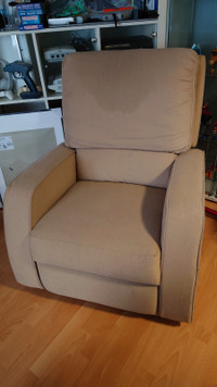 Used - Genuine La-Z-Boy Rocker & Recliner (Beige)