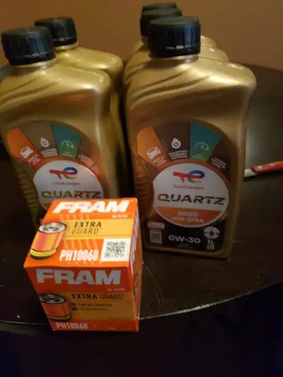 5L of 0w30 motor oil and Fram oil filter. Call 7097022297 oe email.