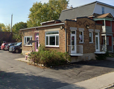Professional Beauty & Wellness Suites for Rent – Ottawa Private, lockable treatment rooms available...