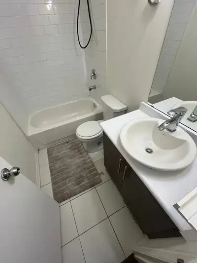 FULL FURNISHED HOUSE FOR RENT – 1985 Victoria Park, Toronto Rent: $3800 + Gas & Alectra (Water Inclu...