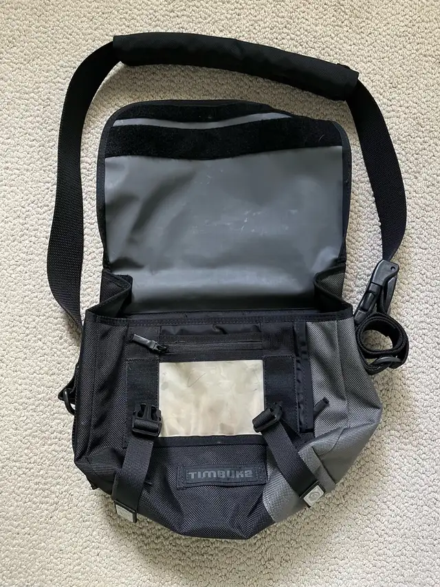 Timbuk2 small messenger bag 63735878901763121