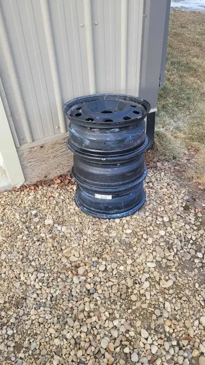 3 Steel Rims made by Envy 17x7.0 bolt pattern is 5x108. Wheels were on a 2017 Ford Escape. Excellent...