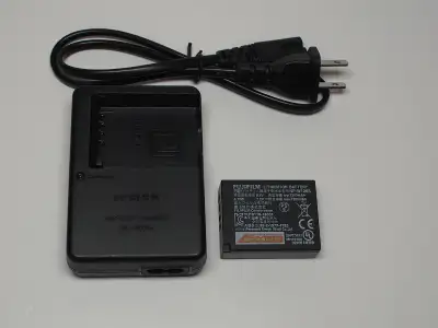 Fuji NP-W126S Battery and BC-W126 Charger compatible with: FUJIFILM X-Pro2/X-Pro1/ X-T3/X-T2/X-T1/X-...