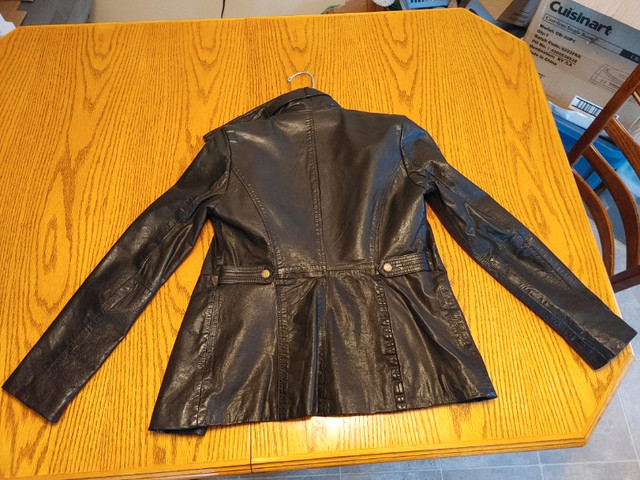 Andrew Marc Leather Jacket- Womens- Brand New in Women's - Tops & Outerwear in Saskatoon - Image 2