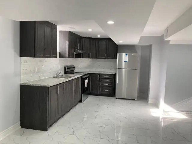 2 BEDROOM BASEMENT FOR RENT IN MISSISSAUGA