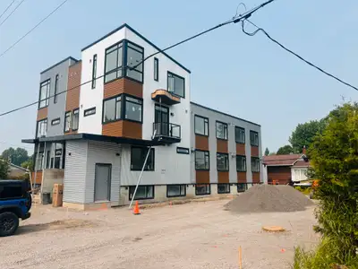 Home-based Business Rentals | 845 Camplain St