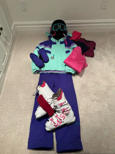 Girls size 8 Obermeyer Ski Suit with I-Grow stitching. Rossignol Fun Girl 22.5 ski boots. Giro Launc...