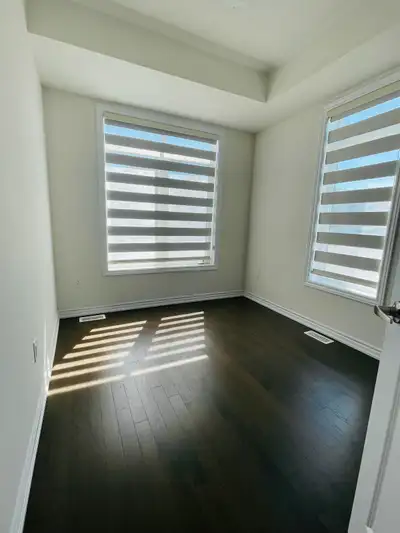 Private Room available for Rent,Private washroom, 2 cars parking