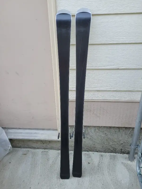Rossignol Passion LTD Downhill Skis 146 cm / Rossignol bindings in Ski in Calgary - Image 10