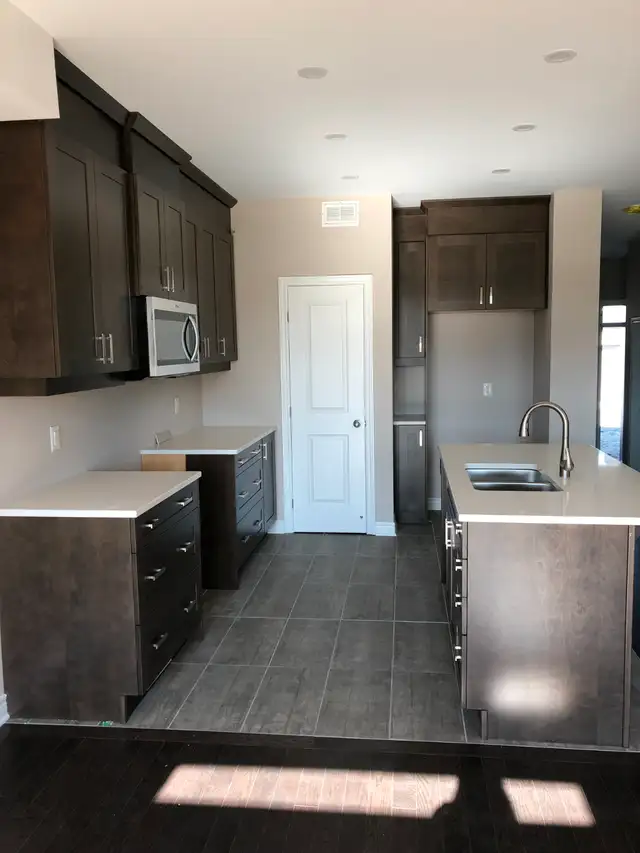Stittsville Townhome Rental in Long Term Rentals in Ottawa - Image 10