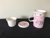 3 piece fine quality bone china mug set