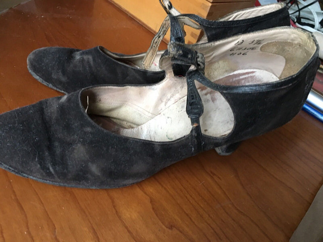 Vintage  Women’s shoes in Women's - Shoes in Mississauga / Peel Region