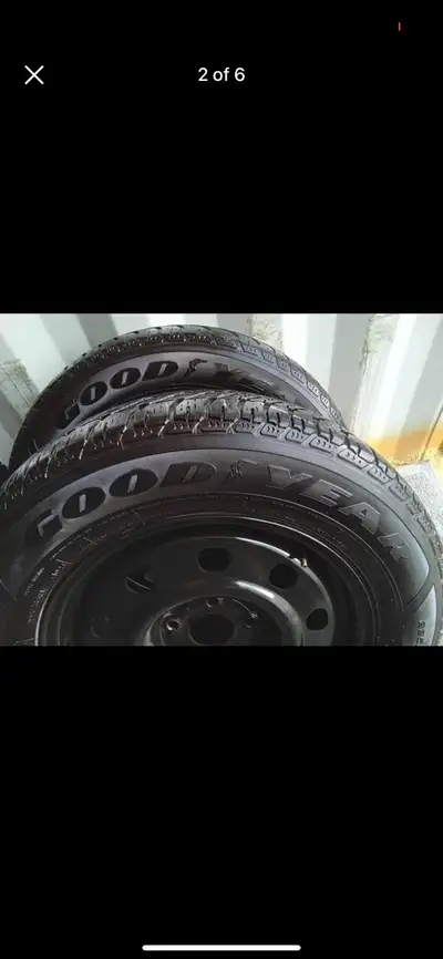 Set of 4 GOOD YEAR winter tires with rims (225 65 17) pattern (5127) TPMS DODGE CARAVAN + JOURNEY