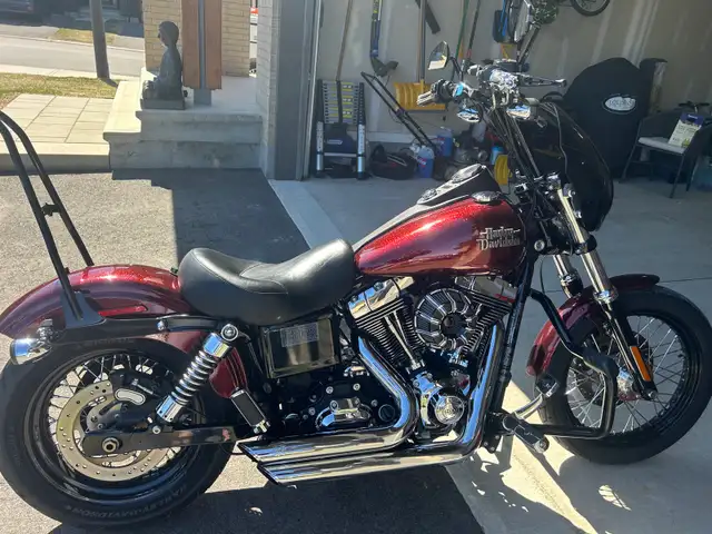 2013 Harley Davidson street bob in Street, Cruisers & Choppers in Ottawa - Image 6