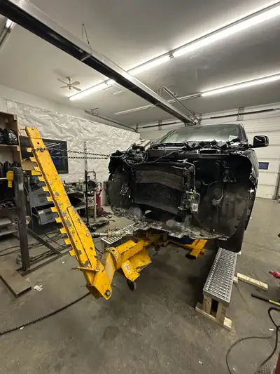 30 years EXPERIENCE. Services : DENT, RUST, SCRATCH,DAMAGE Repair and painting. HAIL DAMAGE is impor...