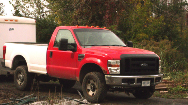 2008 Ford F-350 XL Super Duty V8 Power Stroke Diesel 4X4 2 Door dans Autos et camions  à Ville de Montréal - Image 3