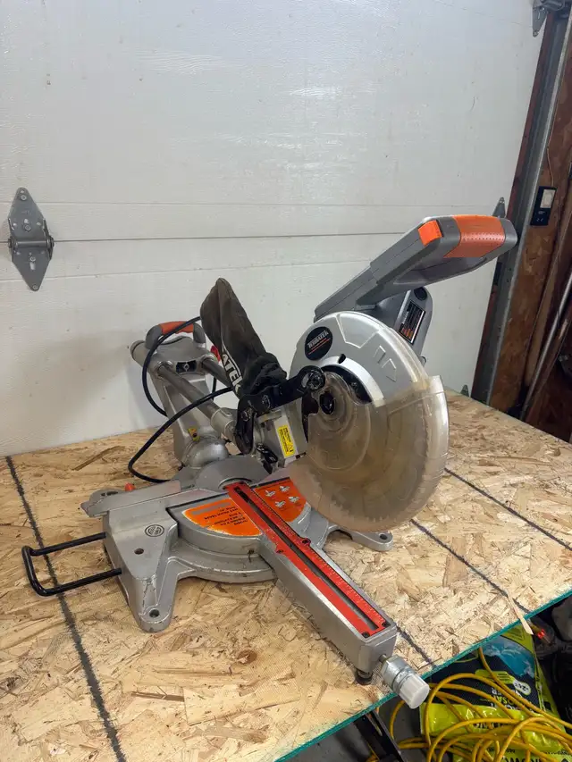 miter saw 416441983010744321
