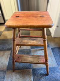 Tabouret escabeau ancien