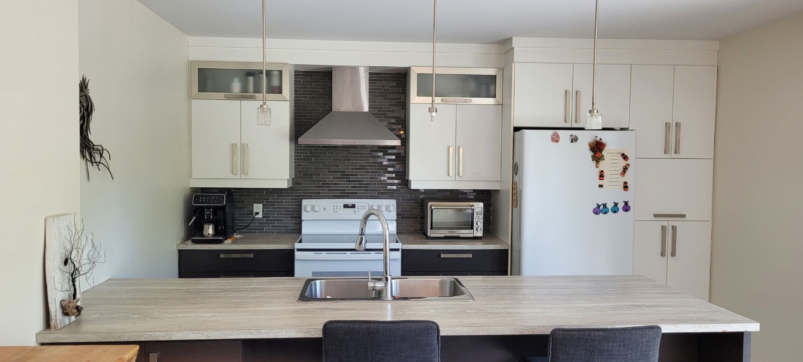 1350 $ - TRES BEAU LOGEMENT à Sous-louer à st-Hyacinthe — photo 1