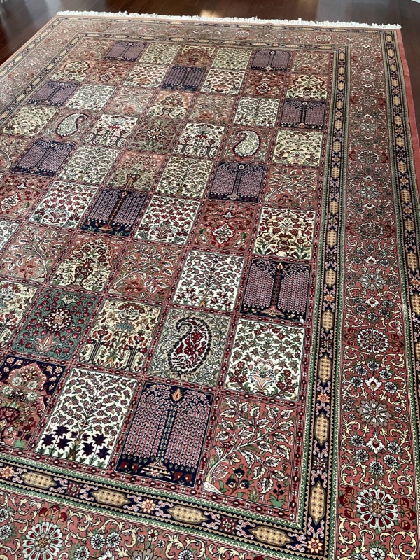 Hand Made Persian Rag Wool / Silk Qom Design. Authentic. Rugs