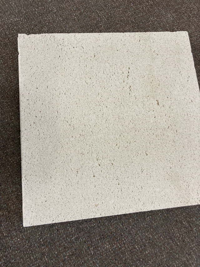 2x2 white textured acoustic ceiling tiles in Home Décor & Accents in Leamington - Image 4
