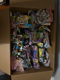 BIG box full of 20+ bulit lego friends sets with almost all piec