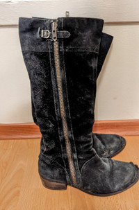Women's Black Boots - Size 8.5