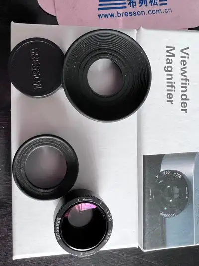 À vendre correcteur dioptrique -150 / +350 réglable pour fujifilm X-pro1 Et autres….. Diamètre du pa...