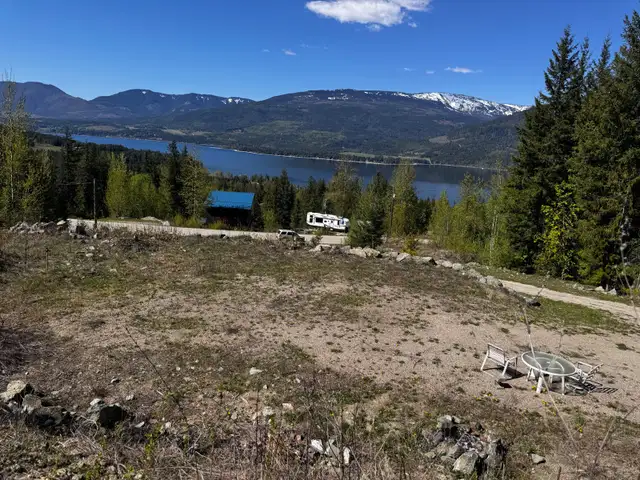 Shuswap lakeview 1.5 acre lot with infrastructure  in Land for Sale in Kamloops - Image 11