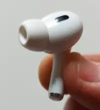 Apple Airpod Pro 2nd Gen (RIGHT ONLY)