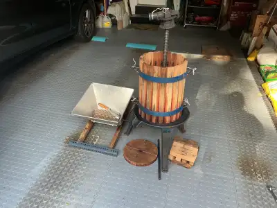 Grape press for wine juice and other uses, it disassembles for easy storage. Also grape crusher. $25...
