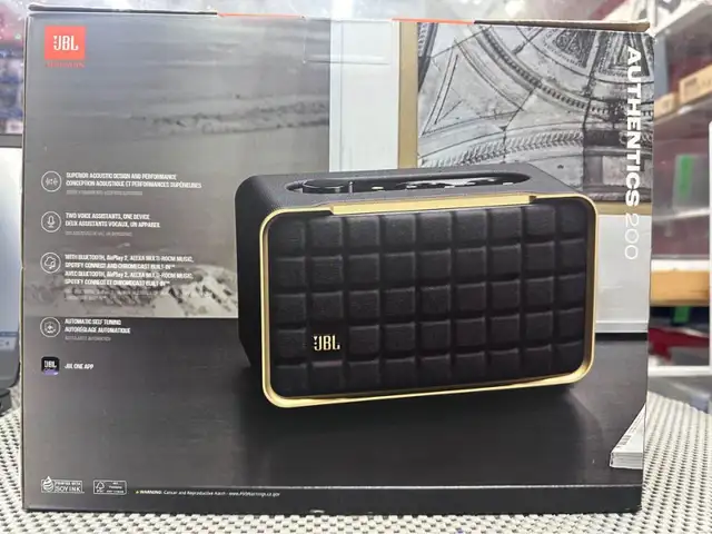 JBL Authentic 200 Wireless Multi-Room Speaker with Voice Control in Speakers in City of Toronto - Image 3