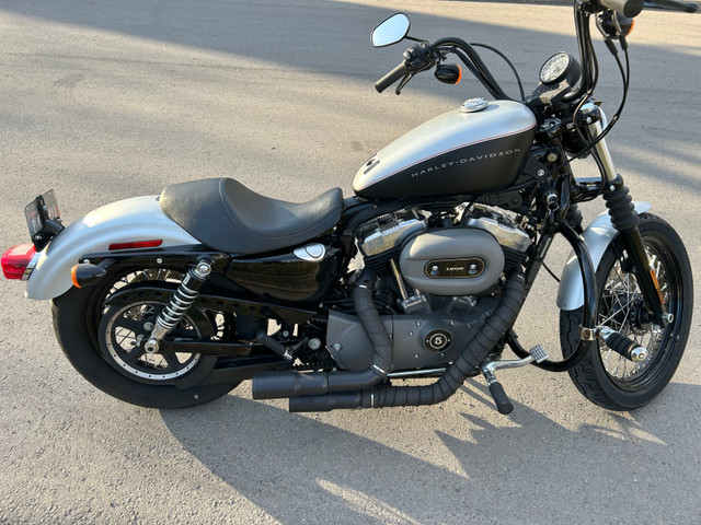 2009 Harley Nightster 1200 XL in Street, Cruisers & Choppers in Hamilton