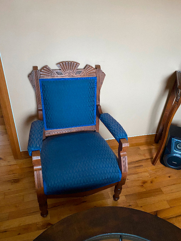 For Sale in Chairs & Recliners in Fredericton