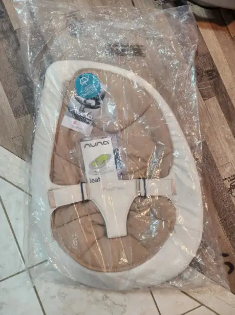 NUNA Leaf baby/child swing/rocker x2 in Playpens, Swings & Saucers in City of Toronto - Image 7